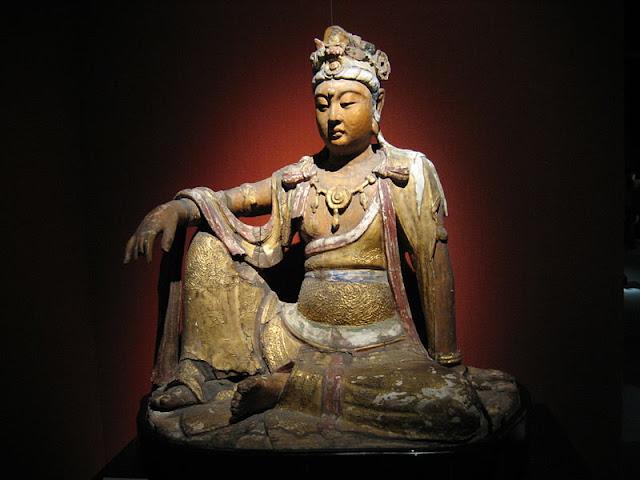 A Wooden and Gilded Statue of the Buddha (Bodhisattva) from the Chinese Song Dynasty (960-1279) 