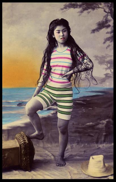 Beautiful Swimsuit Girls (Geisha and Maiko) of Japan - Early 20th Century Handcolored Vintage Photographs 